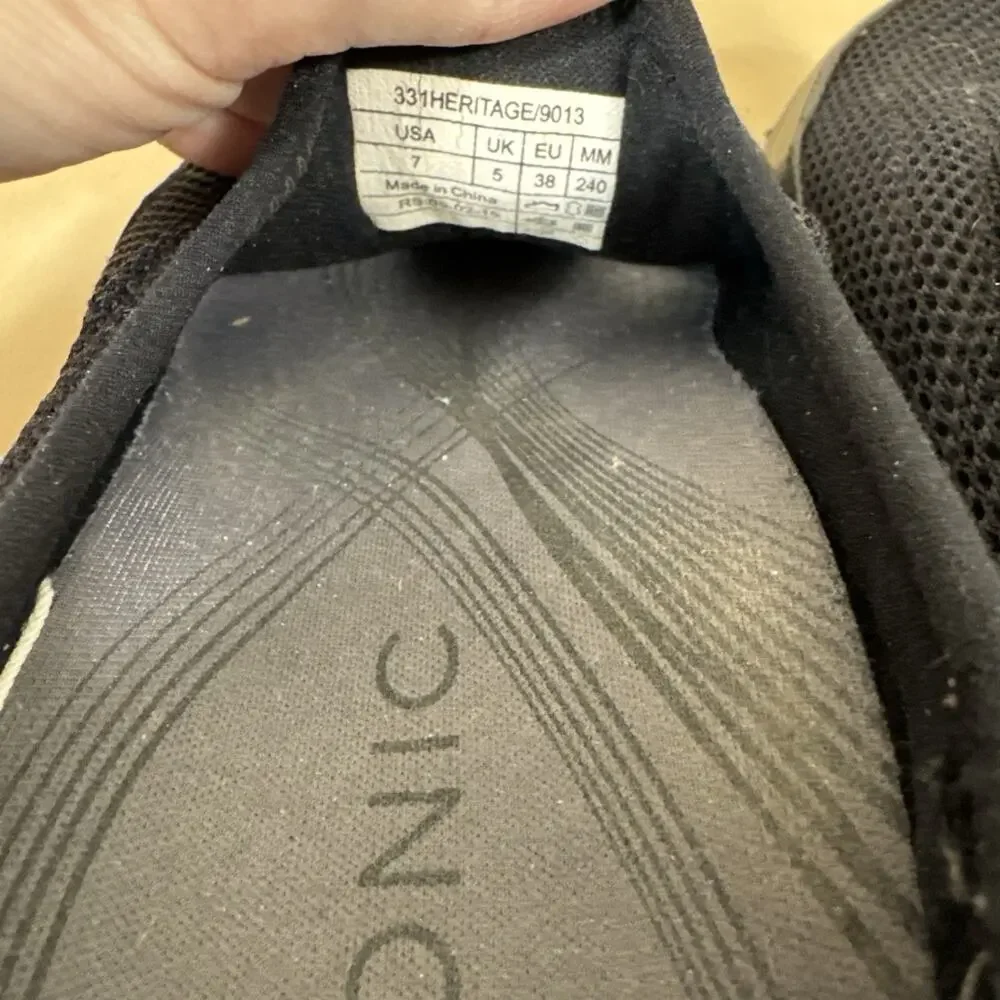 Vionic 331 Heritage Slip On Shoes Comfort Mules Walking Black Womens Size 7